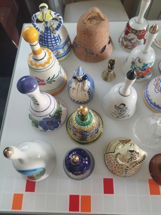 Collezione di campane decorative