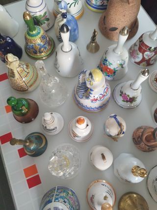 Collezione di campane decorative