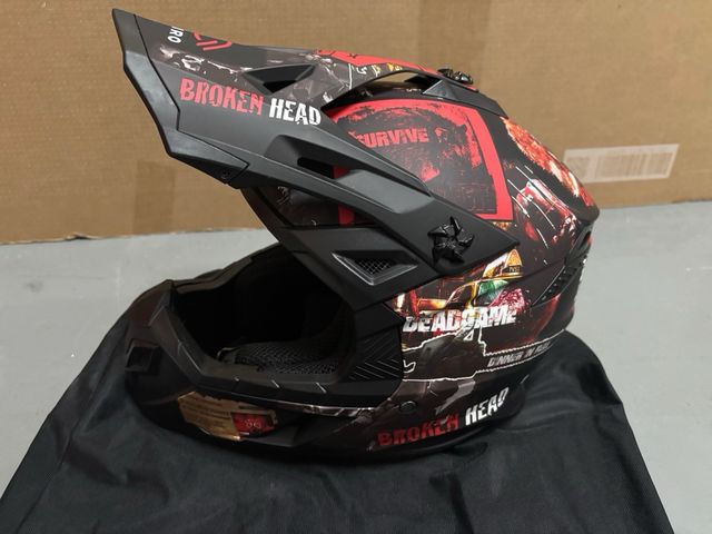 Casco y protecciones niño cross