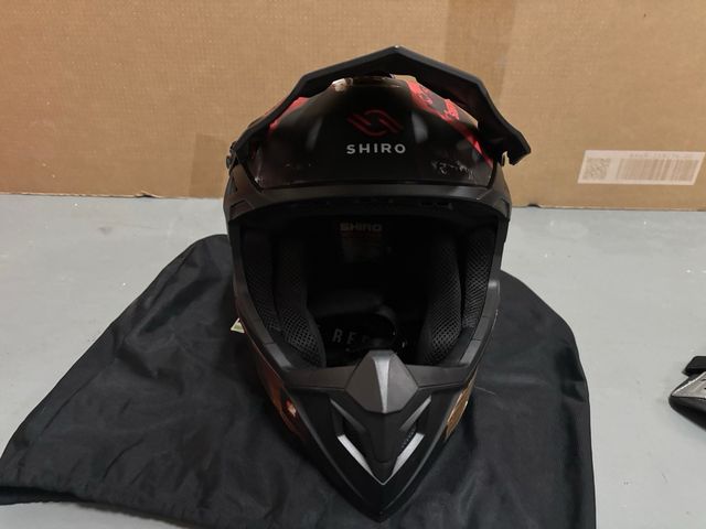 Casco y protecciones niño cross