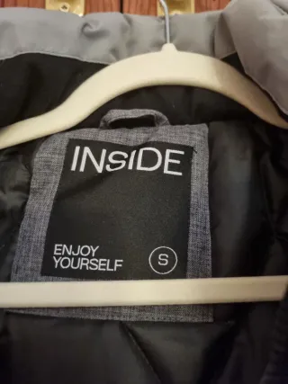 Abrigo Inside Negro y Gris