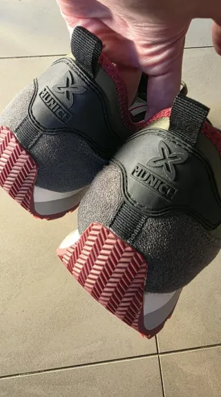 Zapatillas Munich Verde y Rojo Talla 46