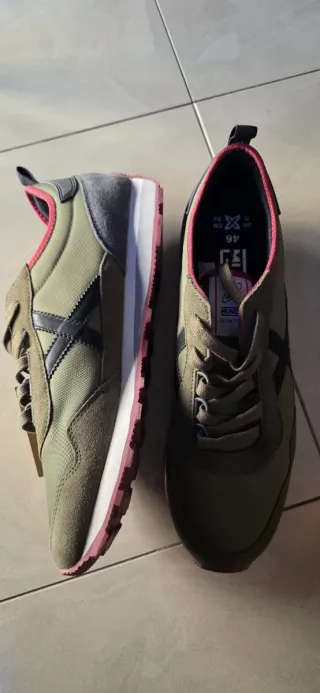 Zapatillas Munich Verde y Rojo Talla 46
