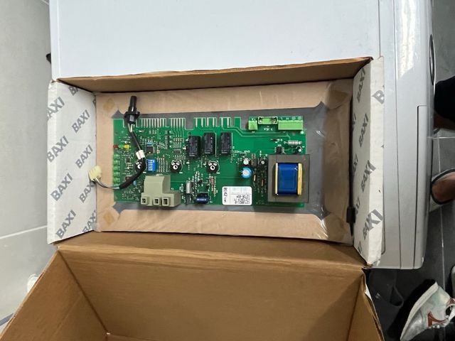 Placa Electrónica Caldera Roca 20/20 F