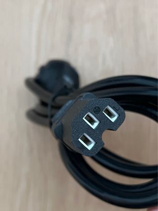 Cable alimentación C13 Schuko