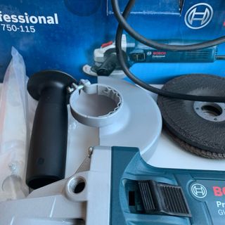 Amoladora Bosch GWS 750-115 Profesional
