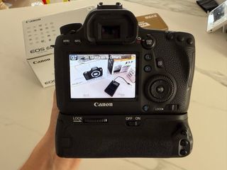 Canon EOS 6D Kit Grip y Lentes