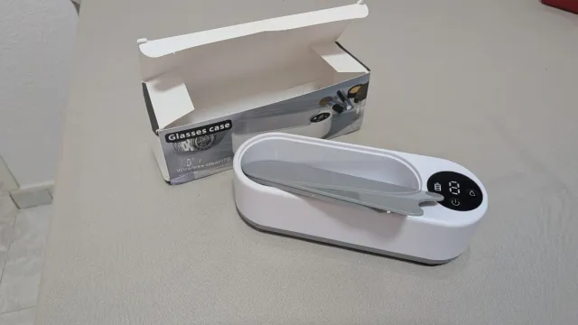 Limpiador Recargable USB con agua o alcohol isopro