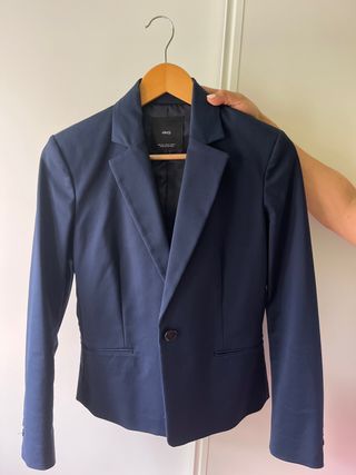 Blazer azul Mango Talla M