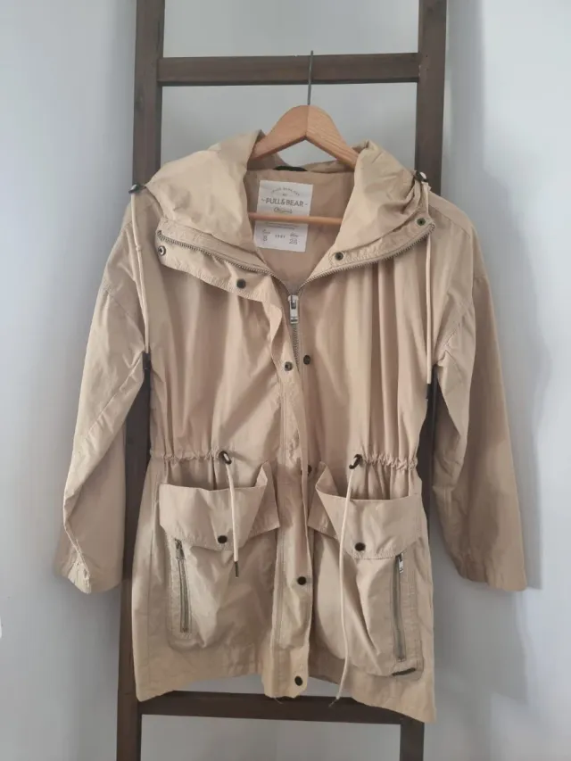 Parka Pull&Bear beige Talla S