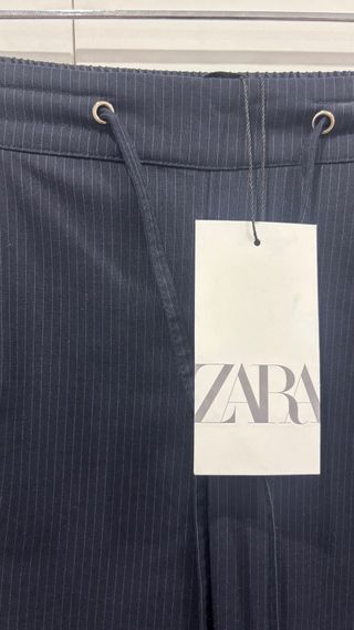 Pantalón Zara Raya Diplomática