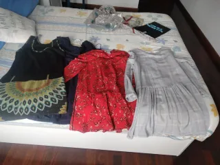 Lote 4 Vestidos Talla S