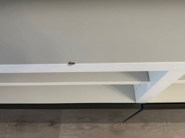 Mueble de salón modular gris y blanco