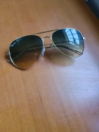 Gafas de sol Ray-Ban Aviator doradas