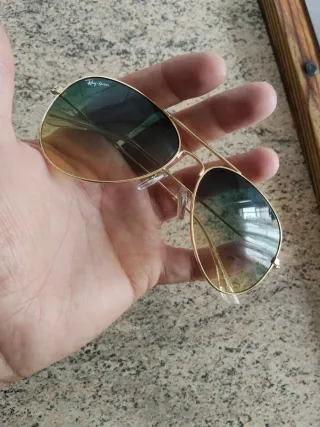 Gafas de sol Ray-Ban Aviator doradas
