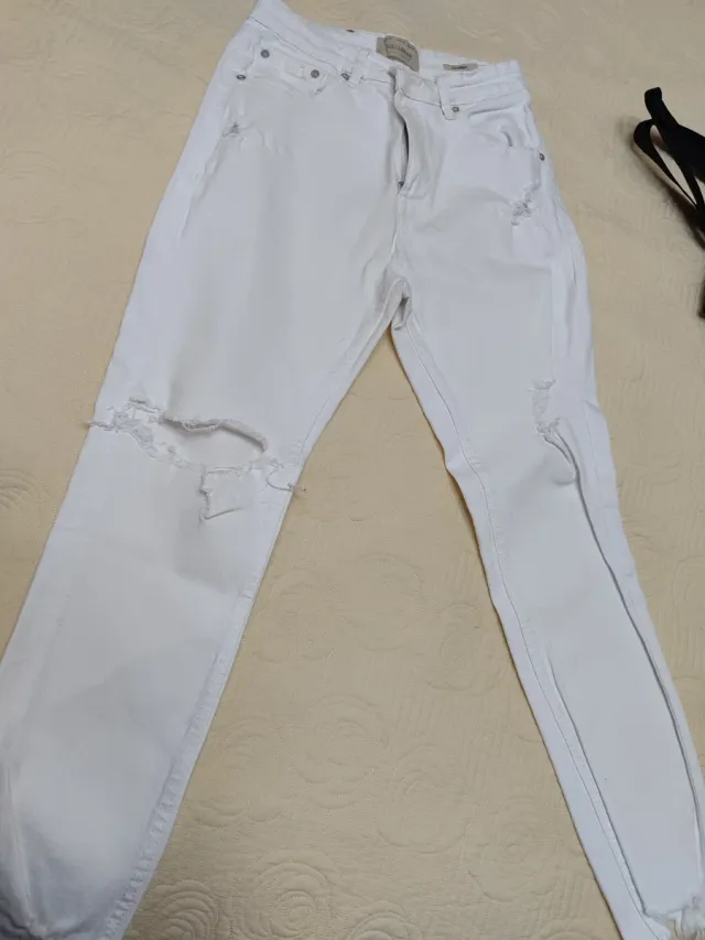 Vaqueros blancos Springfield rotos talla 38