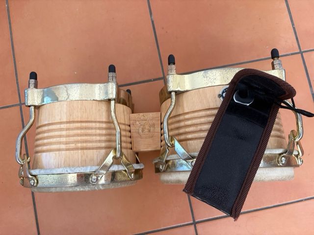 Bongós LP Matador M201-AW + Soporte + mochila.