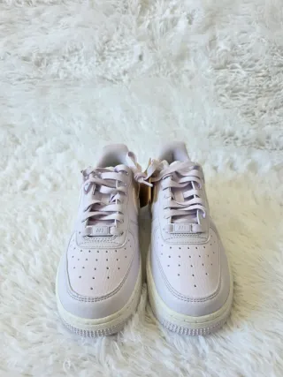 Nike Air Force 1 Morado y Blanco