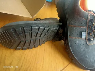 Zapatos de Seguridad CHINTEX 100% Metal Free S1P