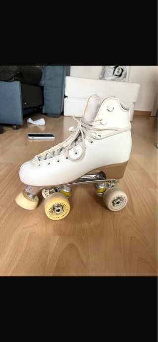 Patines de 4 ruedas blancos