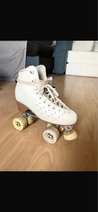 Patines de 4 ruedas blancos