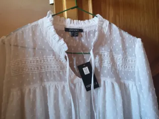 Blusa Esmara Plumeti Blanca Talla M