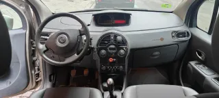 Renault Modus 2012