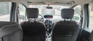Renault Modus 2012