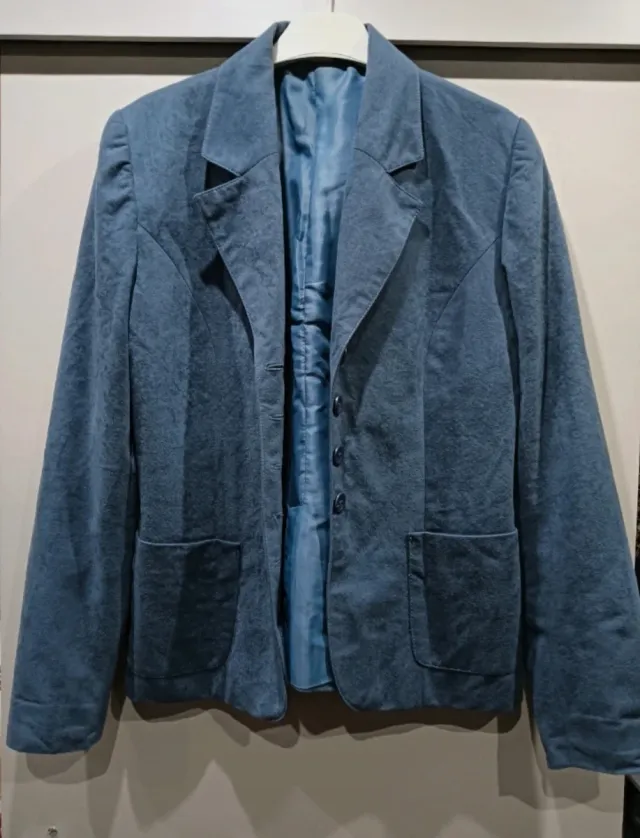 Traje Ante Azul Pavo Chaqueta y Falda