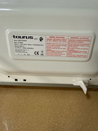 Microondas Taurus MW750MG Muy Buen Estado