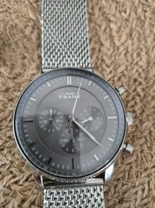 Reloj Grand Frank de cuarzo para hombre. 