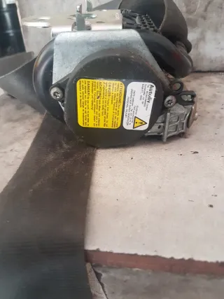 Cinturón delantero Citroën Nemo