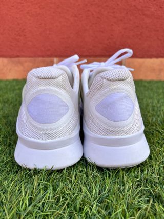 Zapatillas Nike Arrowz Talla 40