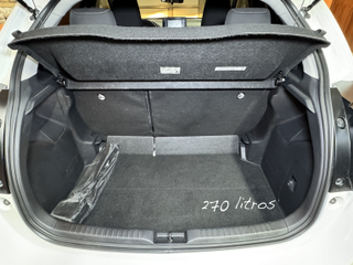 Toyota Yaris 2022 Hybrid Business Plus