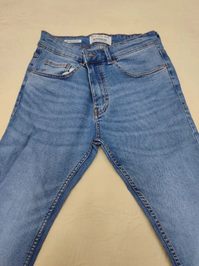 Vaquero Pull and Bear Azul Hombre talla 38