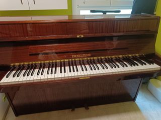 Piano Vertical Caoba Oscuro