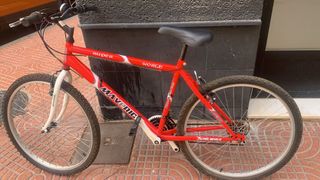 Bicicleta Roja Maverick Super World