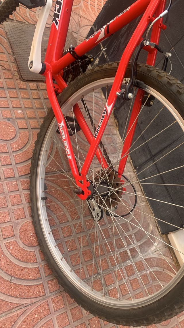 Bicicleta Roja Maverick Super World