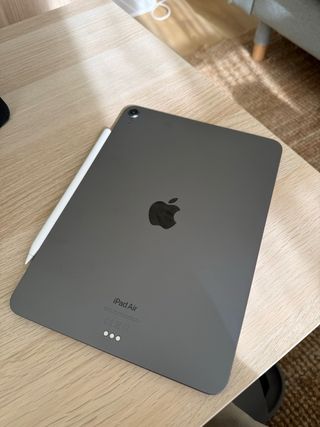 iPad Air M1 grigio siderale