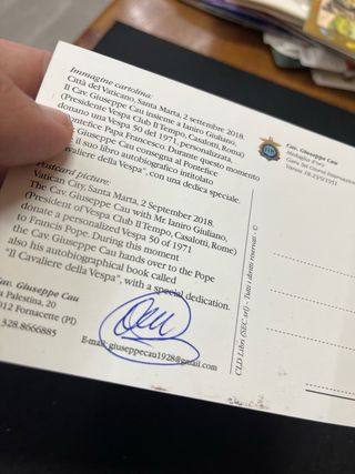 Lotto Vespista Cau con autografi lotto 7