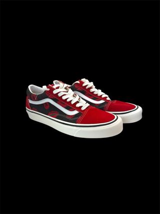 Zapatillas Vans Old Skool Rojas y Negras
