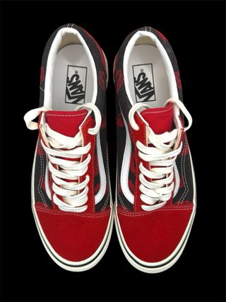 Zapatillas Vans Old Skool Rojas y Negras