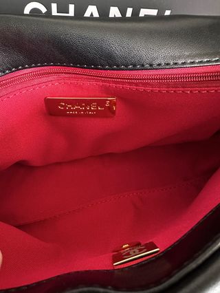 Borsa Chanel 19