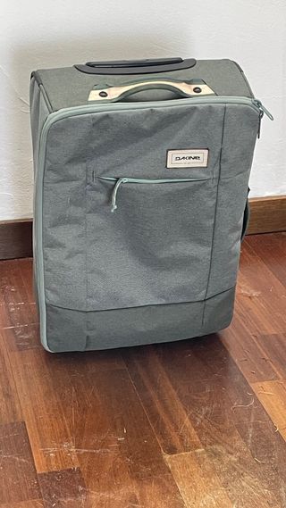 Maleta de viaje Dakine 55x40x20 cm