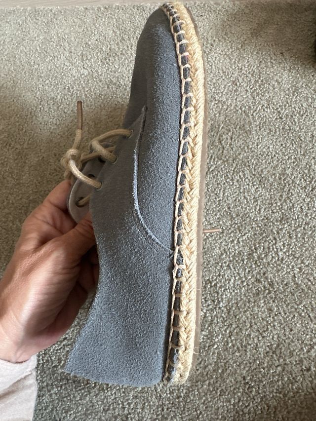 Alpargatas Gocco grises nuevas