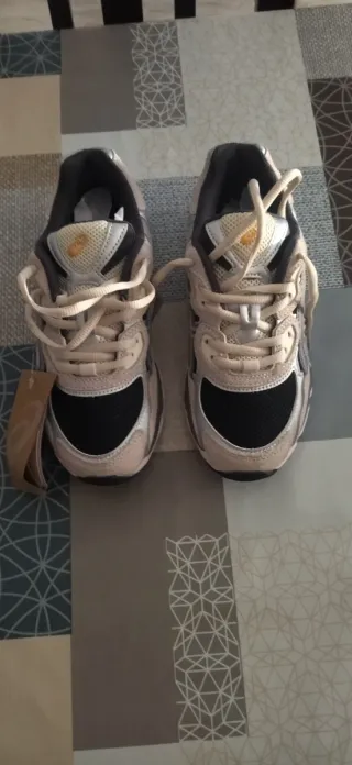 Asics NYC Gel Bambas Nuevas