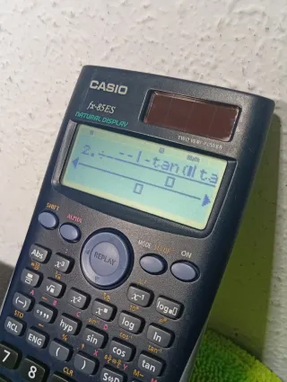Calculadora Casio FX-85ES Solar