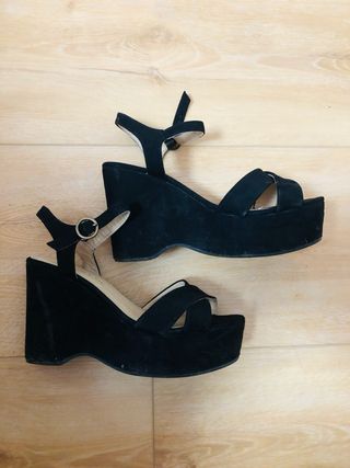 Tacones de cuña negros Talla 37
