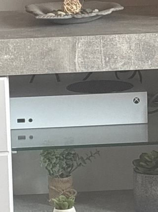 Xbox Series S Blanca incluye 1 mando incluida caja