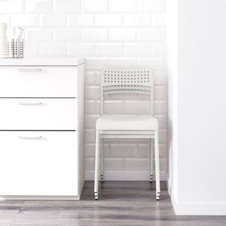 Sillas apilables ADDE Ikea